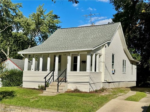 1305 Big Falls Ave, Akron, OH, 44310-1137 | Card Image