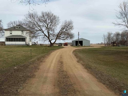 29176 458th Ave Avenue, Viborg, SD, 57070 | Card Image