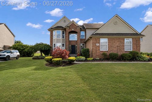 6552 Florence Ln, Van Buren Township, MI, 48111-5267 | Card Image
