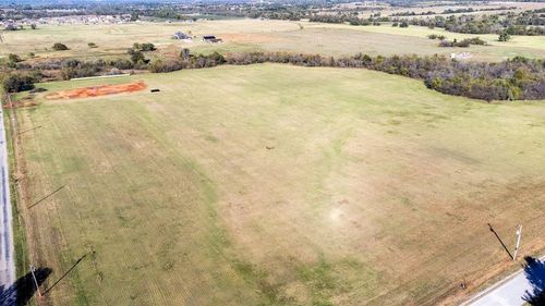 000 County Street 2940, Tuttle, OK, 73089 | Card Image