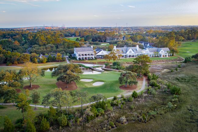 Daniel Island Clubhouse | Image 25