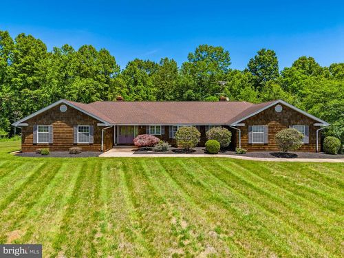 176 Rock Mills Rd, CASTLETON, VA, 22716-2836 | Card Image