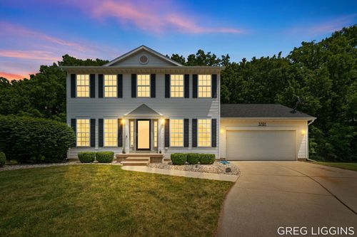 3797 Mayberry Ct Se, Kentwood, MI, 49512-9695 | Card Image
