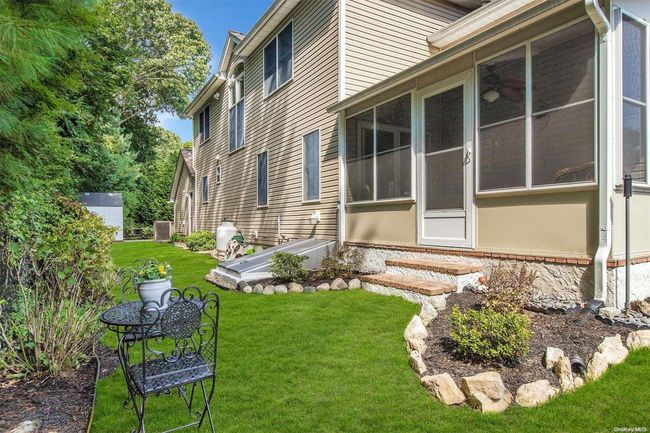 136 Mccarthy Ln, House other with 3 bedrooms, 2 bathrooms and null parking in Great River NY | Image 27