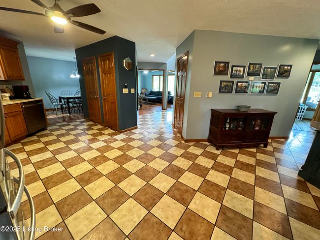 601 Indian Ridge Rd, House other with 4 bedrooms, 3 bathrooms and null parking in Falls Of Rough KY | Image 19