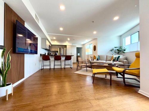 308-687 S Coast Highway 101, Encinitas, CA, 92024-3577 | Card Image