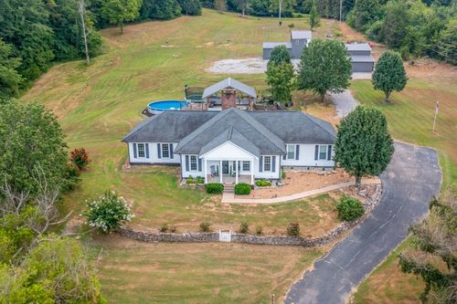 2541 Mooresville Hwy, Lewisburg, TN, 37091-6814 | Card Image