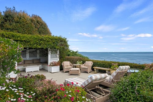 1539 Shoreline Dr, SANTA BARBARA, CA, 93109-2072 | Card Image