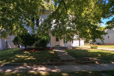 212 E Gilbert Street, House other with 4 bedrooms, 2 bathrooms and null parking in Rossville IL | Image 3