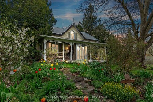 2078 Sunbury Rd, Inverary, ON, K0H1X0 | Card Image