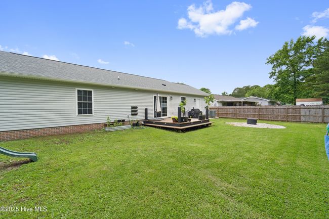 109 King St, House other with 3 bedrooms, 2 bathrooms and 1 parking in Jacksonville NC | Image 40