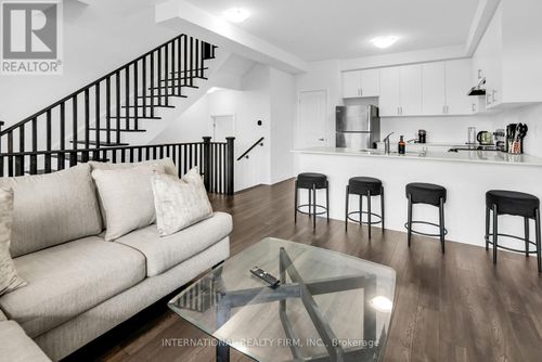 148 Turnberry Lane, Barrie, ON, L9J0M3 | Card Image
