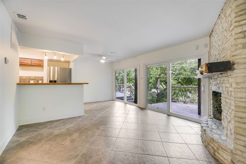 apt-a-2903 Edgewater Dr, Austin, TX, 78733-1063 | Card Image