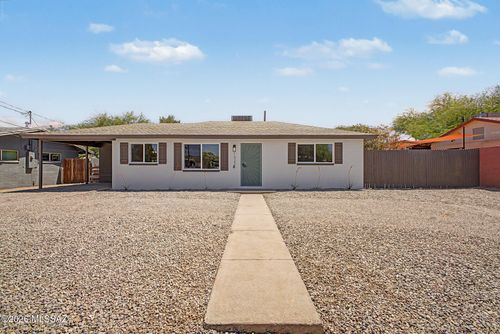 1322 N Rosemont Boulevard, Tucson, AZ, 85712 | Card Image