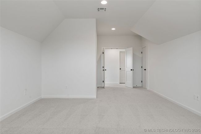 2038 E 129 Th St S, House other with 3 bedrooms, 3 bathrooms and null parking in Jenks OK | Image 42