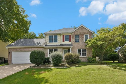 616 Pinehurst Dr, North Aurora, IL, 60542-9010 | Card Image