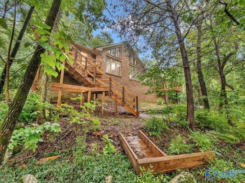 7811 Smoke Rise Rd Se, Huntsville, AL, 35802-3915 | Card Image