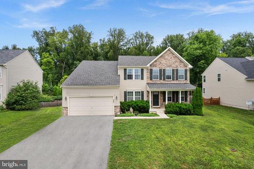 467 Maddex Farm Dr, SHEPHERDSTOWN, WV, 25443-4378 | Card Image