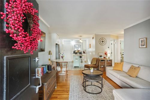 b2-866 Briarcliff Rd Ne, atlanta, GA, 30306-4088 | Card Image