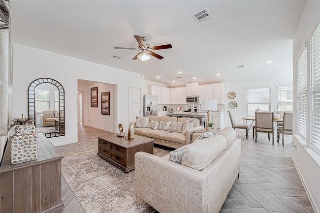 26414 Cooperstown Way, House other with 4 bedrooms, 3 bathrooms and 2 parking in Splendora TX | Image 6