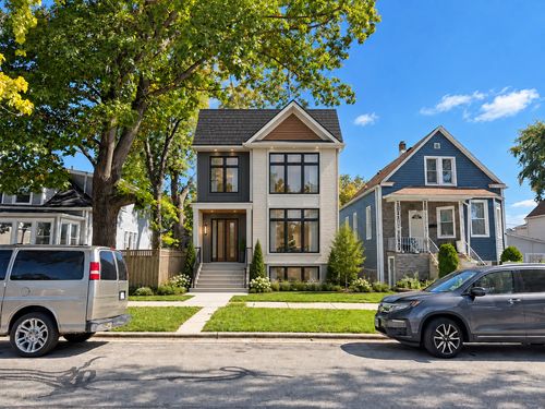 1307 Harvey Ave, Berwyn, IL, 60402-1105 | Card Image