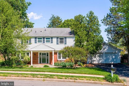 13120 Pavilion Ln, FAIRFAX, VA, 22033-3030 | Card Image