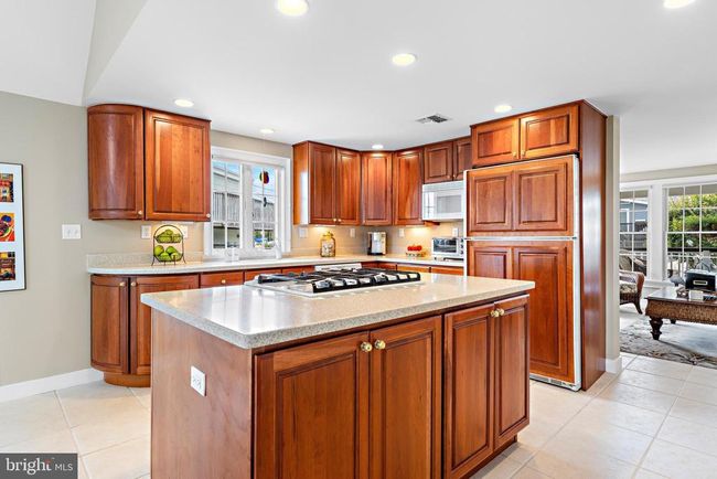 4 Olsen Ave, House other with 4 bedrooms, 3 bathrooms and null parking in Harvey Cedars NJ | Image 8