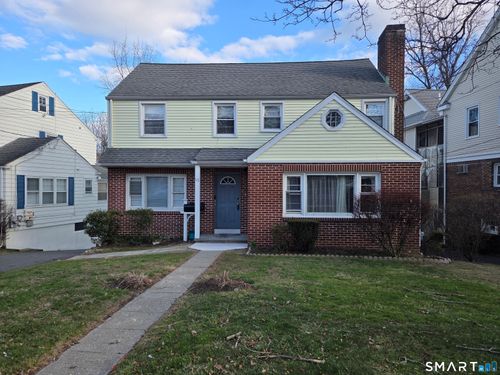 13 Rock Spring Rd, Stamford, CT, 06906-1961 | Card Image