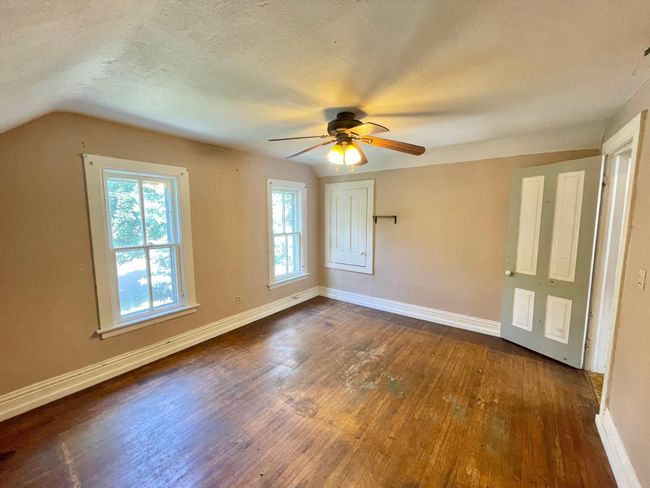 115 S Spring Ave, House other with 4 bedrooms, 1 bathrooms and null parking in Springfield MN | Image 32