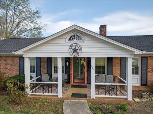 708 Wilmore St Ne, Lenoir, NC, 28645-3763 | Card Image