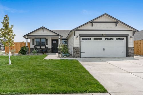 424 Needlegrass Ln, Kalispell, MT, 59901-1518 | Card Image