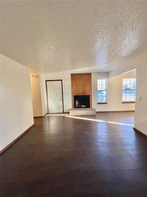 apt-c-233 Chalmette Dr, Norman, OK, 73071-2845 | Card Image