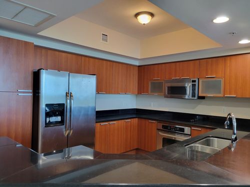 apt-902-15051 Royal Oaks Ln, North Miami, FL, 33181-2459 | Card Image