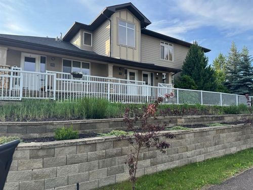 101-105 Fontaine Cres, Fort Mcmurray, AB, T9H0B1 | Card Image