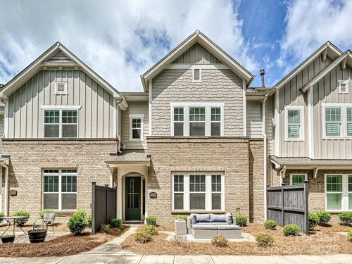 10022 Wayfair Meadow Ct, Charlotte, NC, 28277-8775 | Card Image