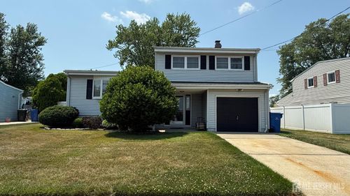 25 Grace Dr, Old Bridge, NJ, 08857-2553 | Card Image