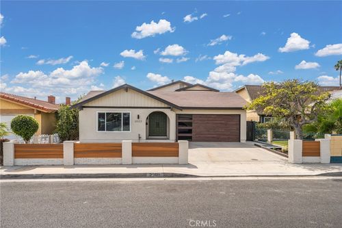 20123 Annalee Ave, Carson, CA, 90746-3149 | Card Image