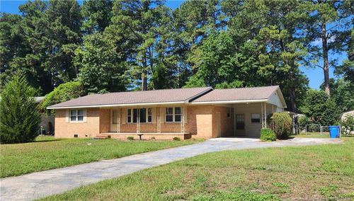 1512 Atwick Dr, Fayetteville, NC, 28304-3961 | Card Image