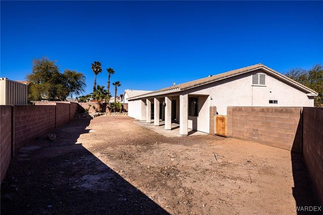 Back of Structure | Image 29