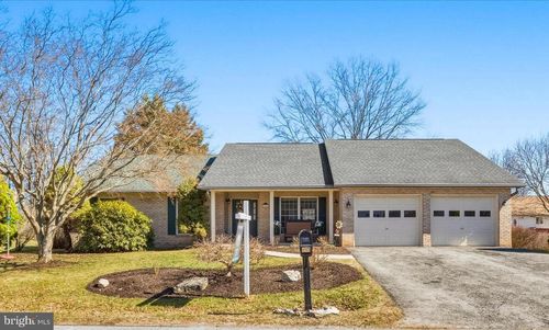 51 Pembroke Ln, FALLING WATERS, WV, 25419-4009 | Card Image