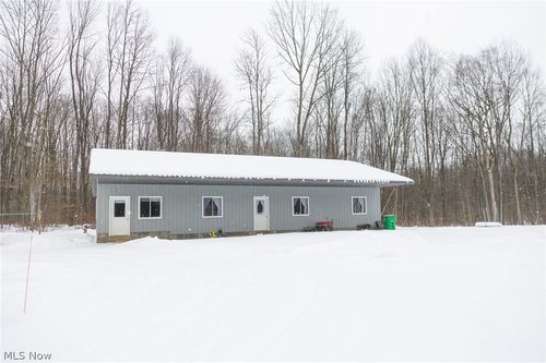 3542 Mann Rd, Andover, OH, 44003-8705 | Card Image