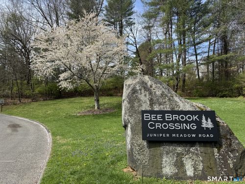 21-21 Juniper Meadow Rd, Washington Depot, CT, 06794-1214 | Card Image