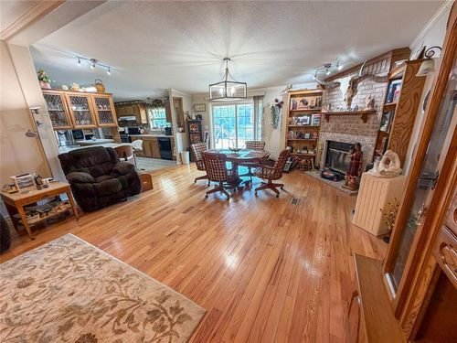 22901 N Henney Rd, Luther, OK, 73054 | Card Image