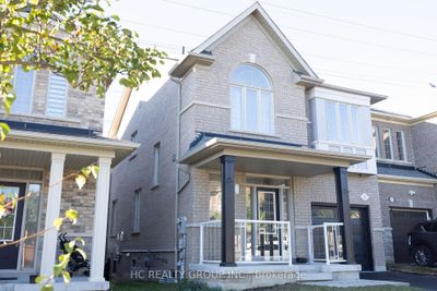 35 Stockell Cres, House other with 4 bedrooms, 4 bathrooms and 2 parking in Ajax ON | Image 2