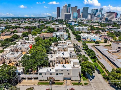 unit-7-402 Tuam St, Houston, TX, 77006-3443 | Card Image