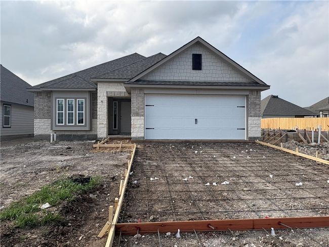11405 Celestial Ct, House other with 3 bedrooms, 2 bathrooms and 2 parking in Lorena TX | Image 7