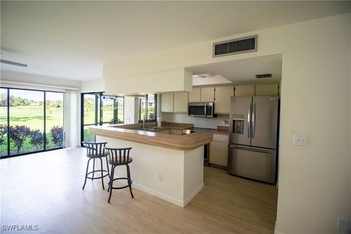 apt-314-5585 Trailwinds Dr, FORT MYERS, FL, 33907-8306 | Card Image