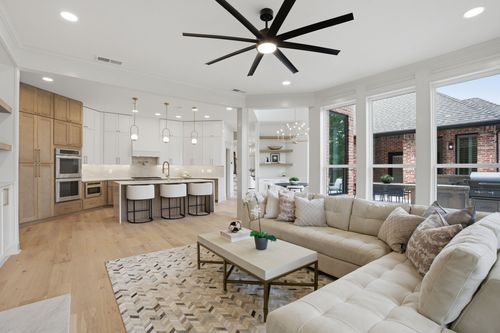 7011 Old York Rd, McKinney, TX, 75072-5716 | Card Image