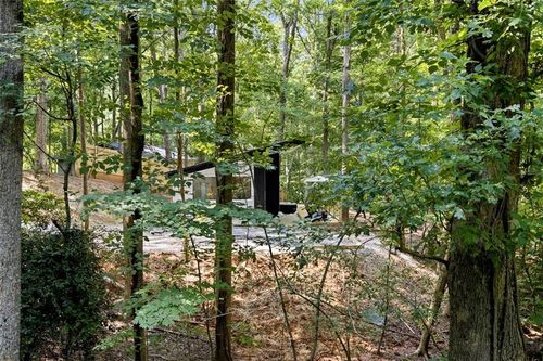 3203 Navajo Cir, Gainesville, GA, 30501-7561 | Card Image