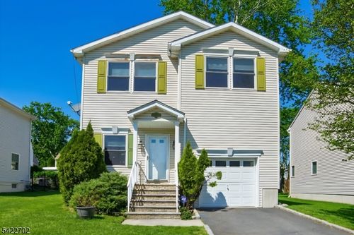 21 Grove St, Summit, NJ, 07901-4065 | Card Image